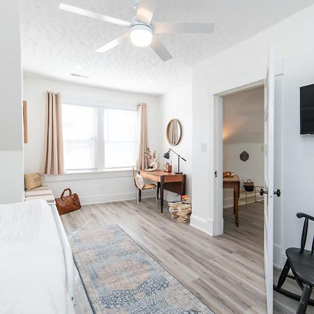 Loft On Capital - Ideally Located To Distilleries Frankfort Bagian luar foto