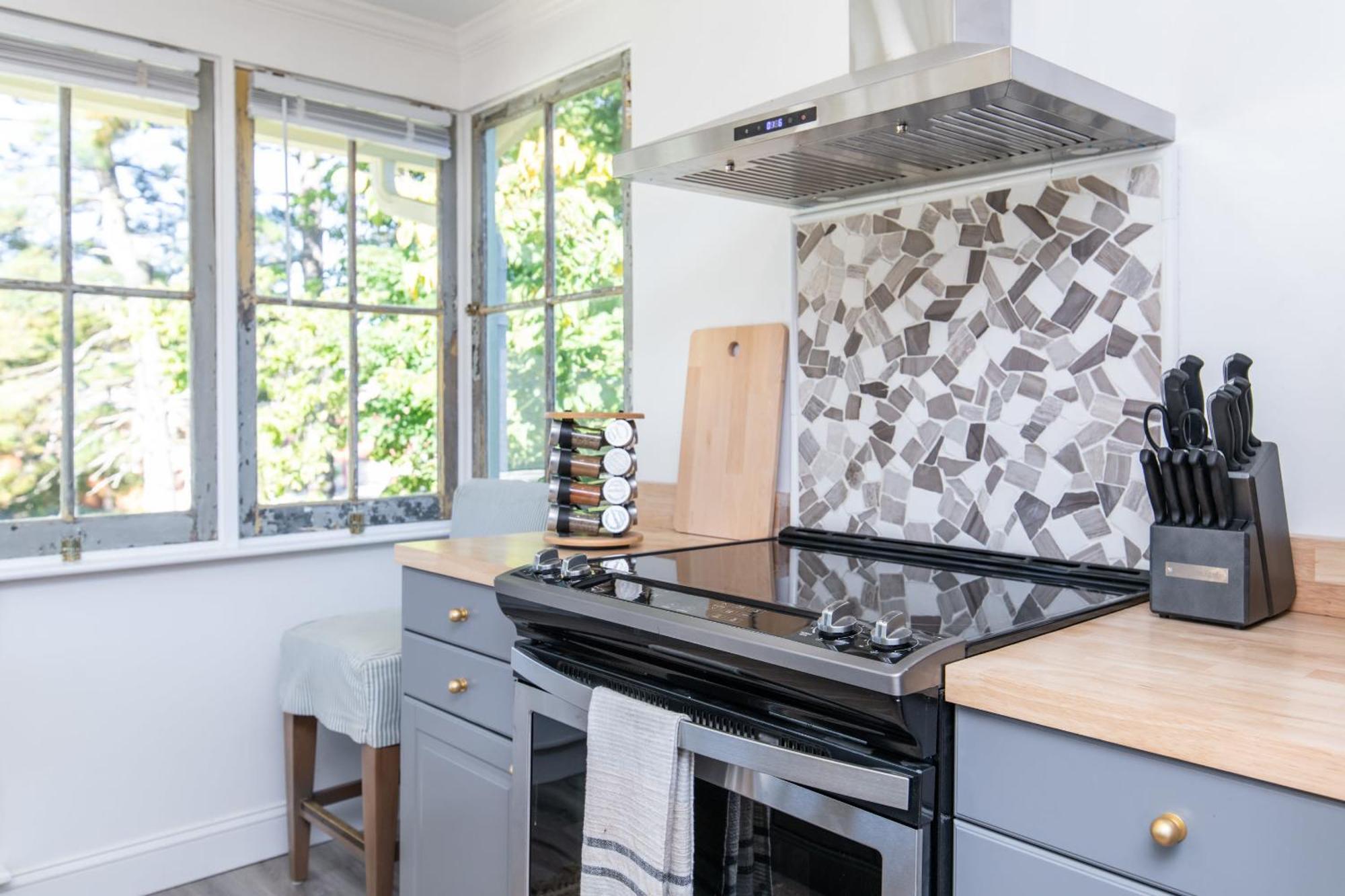 Loft On Capital - Ideally Located To Distilleries Frankfort Bagian luar foto