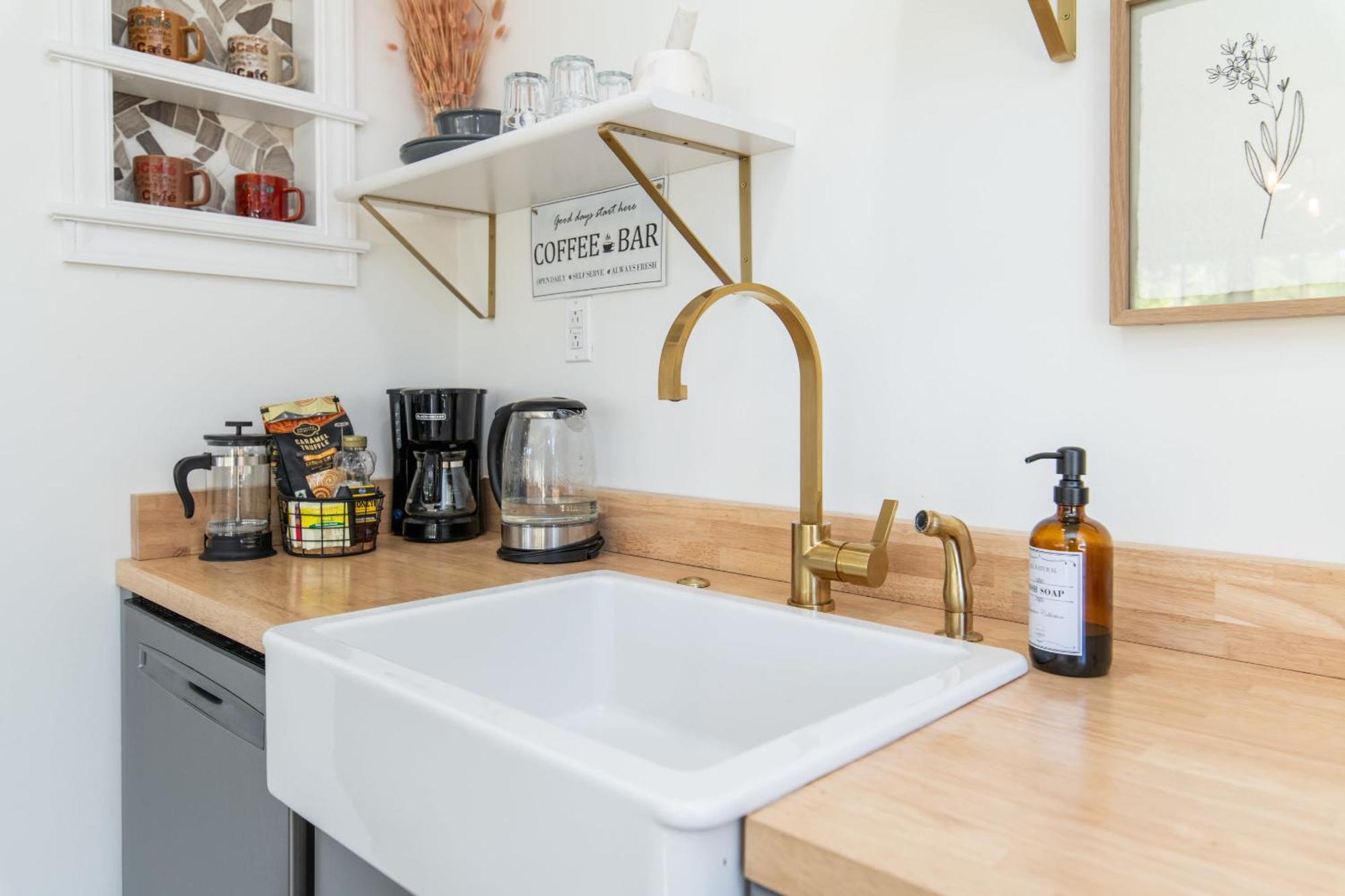 Loft On Capital - Ideally Located To Distilleries Frankfort Bagian luar foto