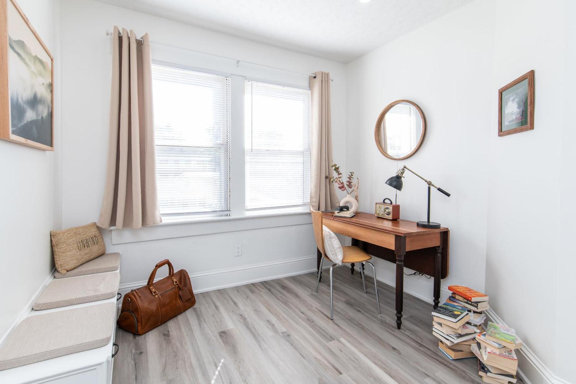 Loft On Capital - Ideally Located To Distilleries Frankfort Bagian luar foto